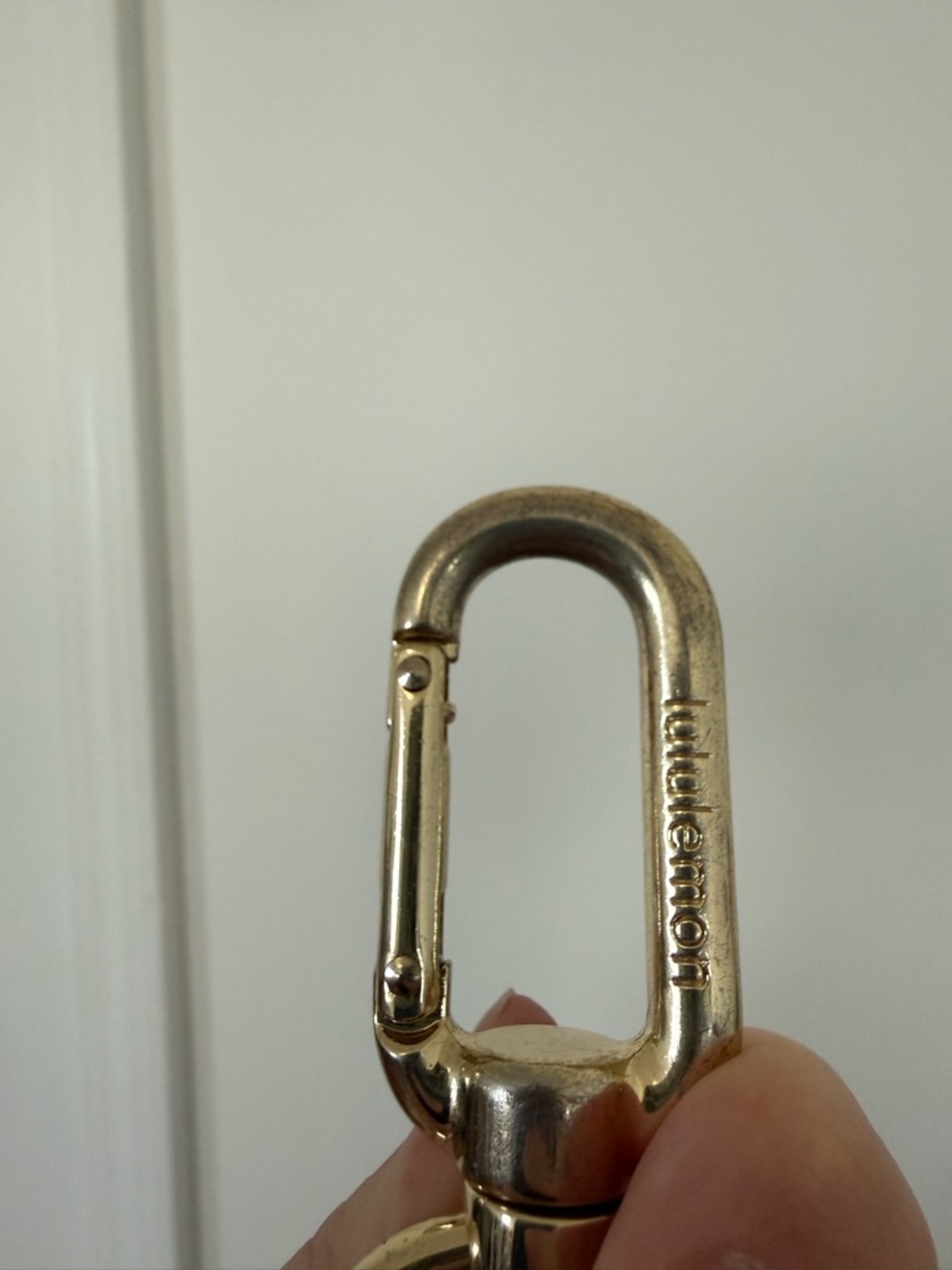 Lululemon Never Lost Keychain Wristlet in Magenta Pink with Gold Hardware - Picture 7 of 7